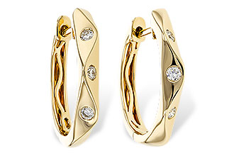 E311-16416: EARRINGS .15 TW