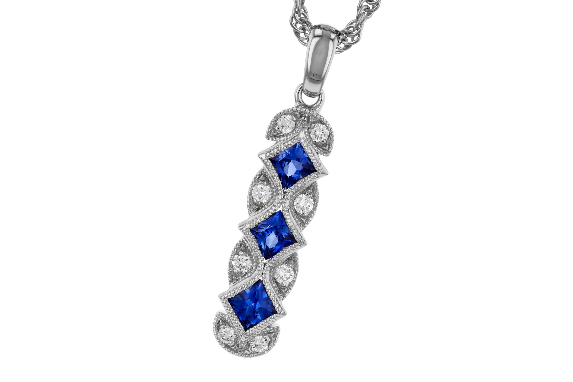 G312-01825: NECKLACE .55 TW SAPPHIRE .64 TGW