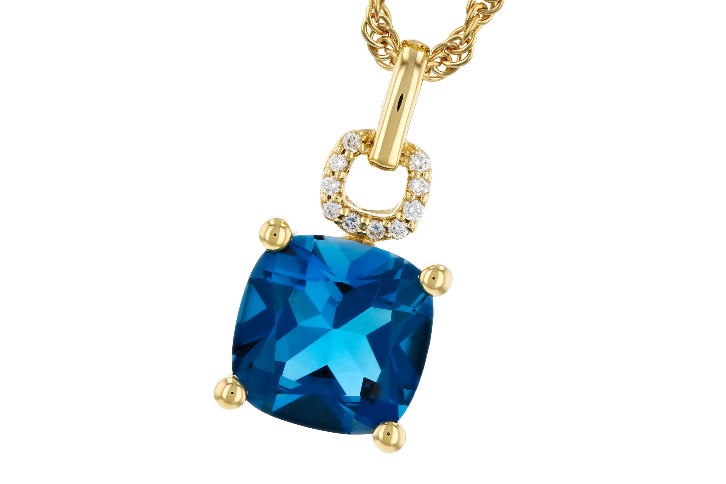 H312-01862: NECK 2.16 LONDON BLUE TOPAZ 2.18 TGW (8MM LBT)