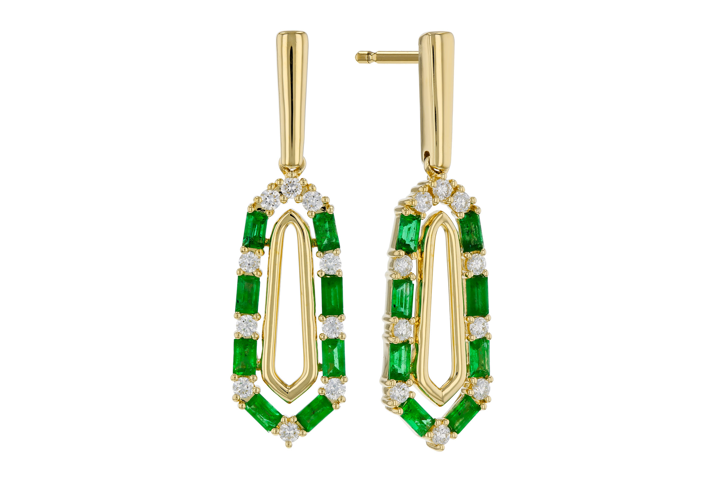 L312-02780: EARR .74 TW EMERALD 1.02 TGW